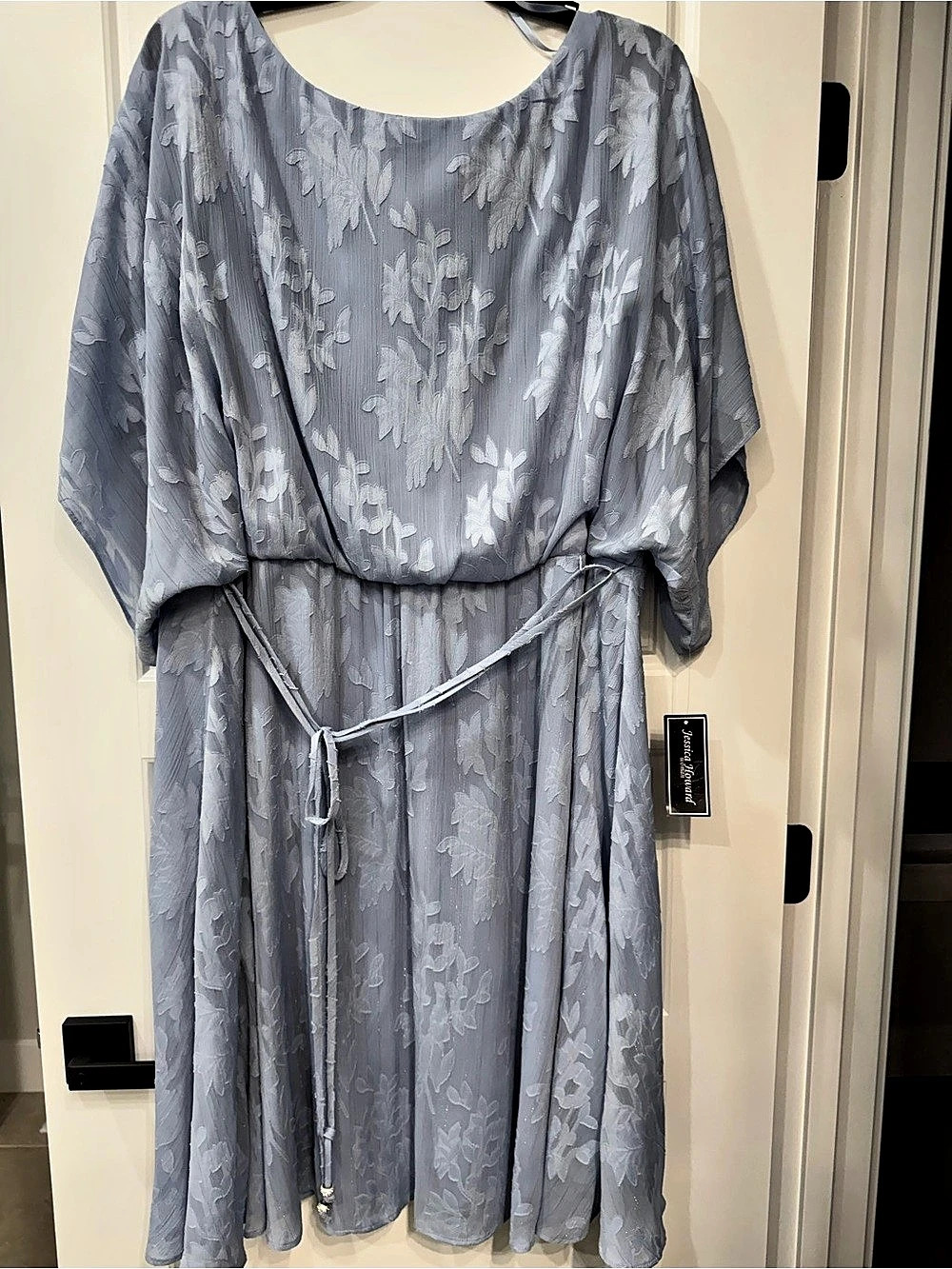 Jessica Howard Floral Pleated Midi Dress in Blue Size 2-4W NWT